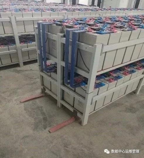 极品白丝美女被肏视频 大型数据中心蓄电池规划与应用中的痛点及展望9